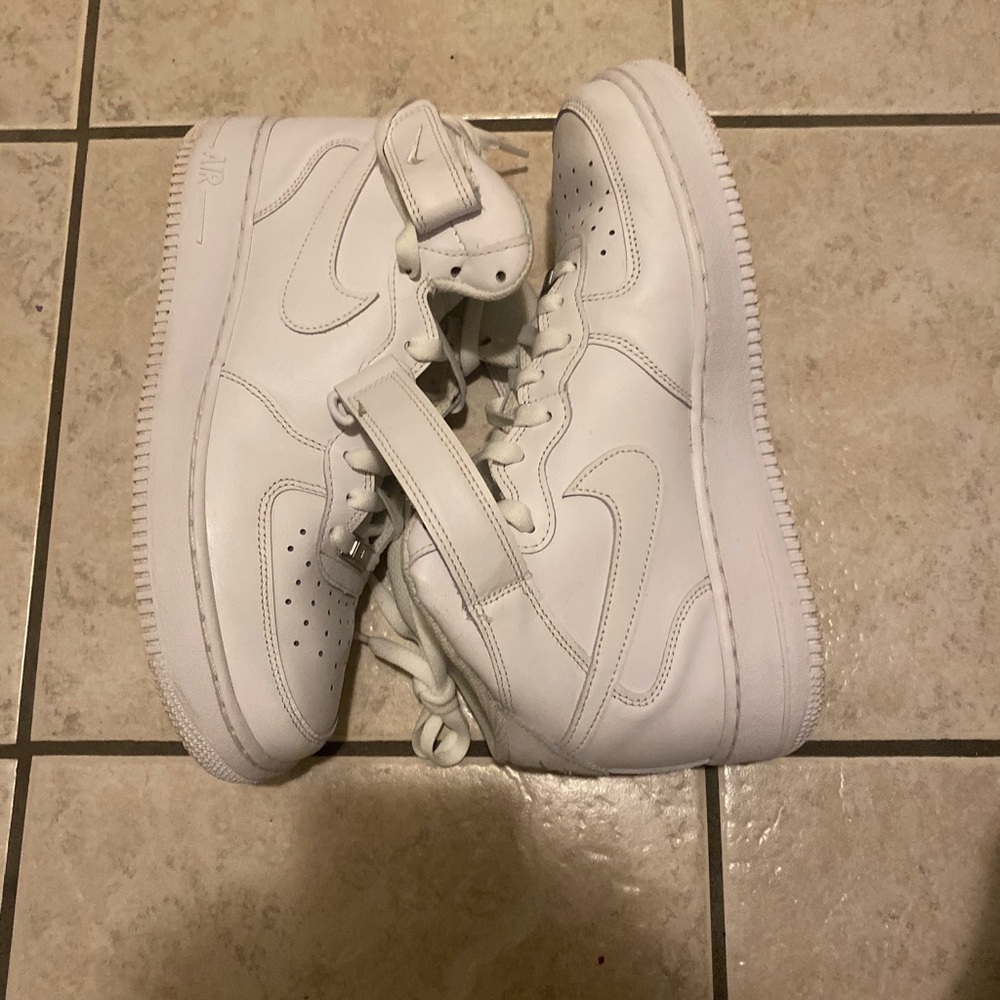 Nike Air Force 1’s (Hightop)